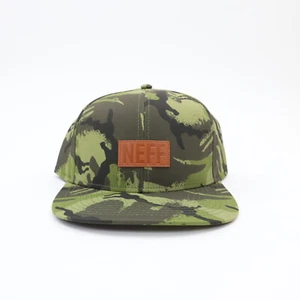 Gorra Neff Camuflaje Snapback con Logotipo Deletreado Nueva con Etiquetas - Imagen 1 de 9