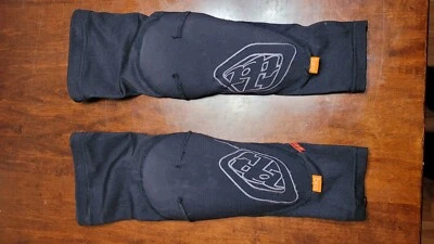 Coderas de escenario Troy Lee Designs XL/2XL ¡COMO NUEVAS!! Foto 1 de 3