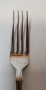 Oneida Stainless 18/10 Flatware Pattern Carolina Dinner fork 8" - Picture 1 of 5