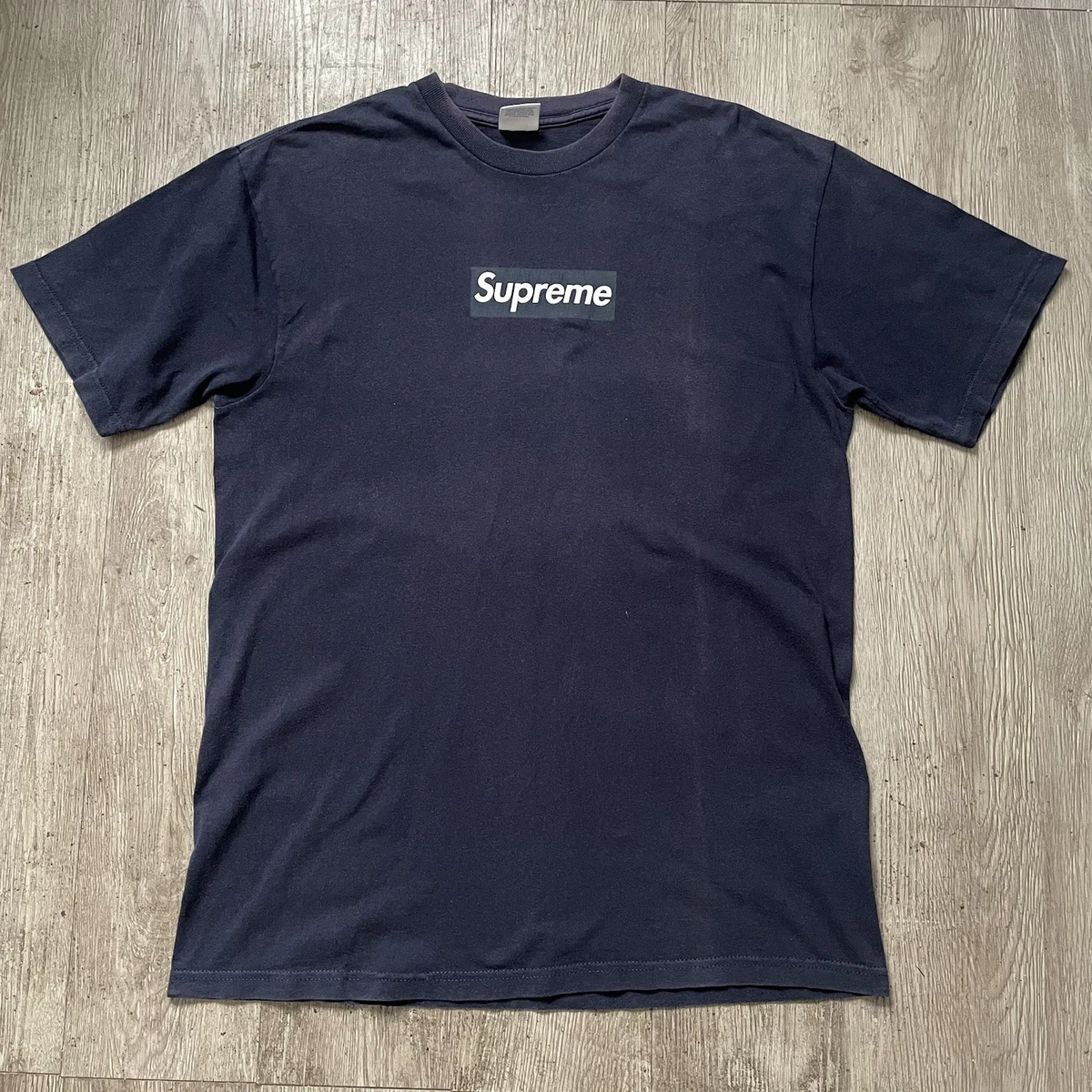 Supreme Size L Short Sleeve Solid Regular Size T-Shirts for Men