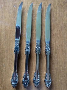 Set of Four Oneida Rembrandt Cube Steak Knives 9 1/8" Glossy Stainless 4 - Picture 1 of 4