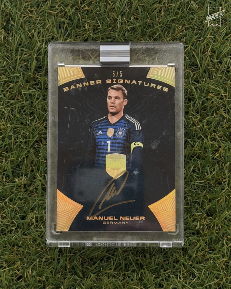 2018 Panini Eminence Soccer - Manuel Neuer Banner Signatures On-Card Auto /5 - Bild 1 von 1