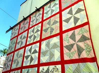 Vtg 20's 30's Pinwheel Quilt Hand stitched feedsack Windmill - Image 1 of 4