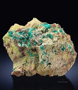 DIOPTASA CON DOLOMITA Y DUFTITA DE LA MINA TSUMEB, NAMIBIA - Imagen 1 de 10