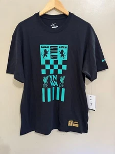Nike Liverpool FC x LeBron James Max90 Fußball T-Shirt Herren 2XL FQ6585-010 NEU - Bild 1 von 7