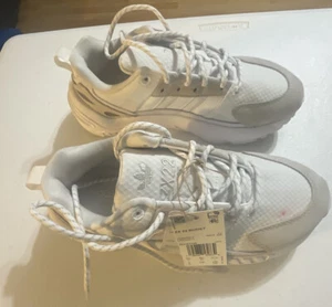New Adidas Originals ZX 22 Boost Shoes - Cream White (GY6697) Sz. 5 - Picture 1 of 11