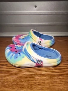 Crocs Classic Lined Clog J2 Tie Dye Durable Croslite Big Kids Size 2 Faux Fur - Picture 1 of 6