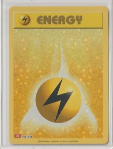 Juego de cartas coleccionables Pokémon clásico 2023: mazo Charizard Lightning Energy 34/34 como nuevo holo #6 - Imagen 1 de 1