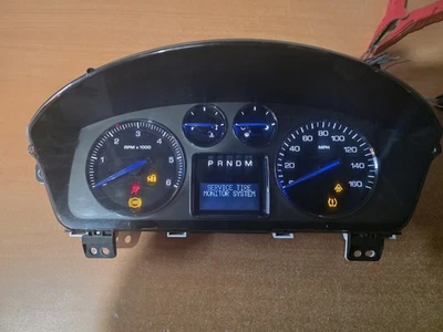 Cadillac Escalade 2007–2014 Gauge Speedometer Instrument Cluster OEM - Image 1 of 4