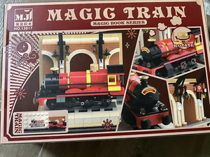 WINNER SPACE Harry Magic Express Train Building Sets, Harry Train Station New - Picture 1 of 2