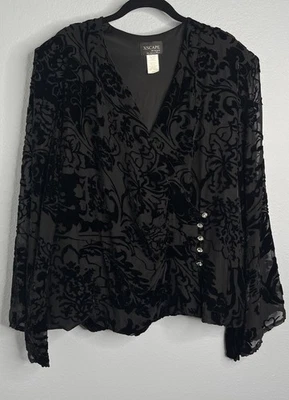 Top Xscape Burnout Terciopelo Noche Formal Envolvente Con Botones Estrás Negro 24W Foto 1 de 4