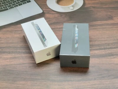 Apple iPhone 5 16/32/64GB Black/White Factory UNLOCKED any carrier  Rare ios 6 - Image 1 of 4