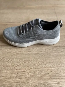 Skechers Go Walk 6 Herren Sneaker 8 EU 42,5 Grau Air Cooled Mesh Slipper Schuhe - Bild 1 von 9