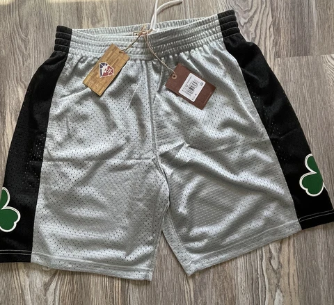 Boston Celtics  Hardwood Classics NBA 75TH Silver Swingman Shorts Large New Cover
