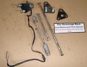 ENGINE BRACKETS / BOLTS --------- 1976 KAWASAKI KZ750B Twin KZ - Picture 1 of 3