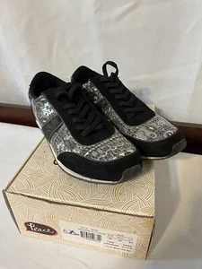 Sakroots Shoes Womens 8.5 M Sequined Casual Low Sneakers Black Fabric Lace Up - Picture 1 of 10