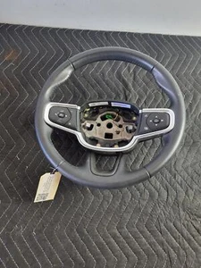 VOLVO XC40 2021 Steering Wheel USED OEM 32227629 19-24 - Picture 1 of 8