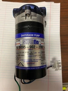 Everpure \ ShurFlo 8095-902-299 Pumpe 230 V 100 PSI BYPS - Bild 1 von 2