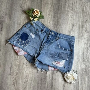 Lucky Brand Colab Laura Ashley Womens Mid Rise Patchwork Jean Shorts Size 6/28 - Picture 1 of 9