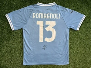 MAGLIA ORIGINALE ALESSIO ROMAGNOLI FIRMATA LAZIO 22/23, PROVA ESATTA MOSTRATA (B) - Foto 1 di 2
