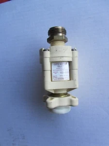 Shurflo by Pentair Pressure Reducing City Water Entry-In-Line-Cream 183-039 - Picture 1 of 3
