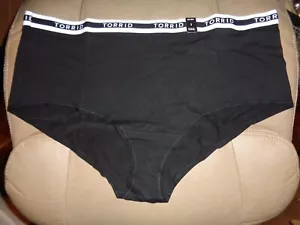 Torrid Curve Logo Sexy Black White Brief Panty Plus Size 3 fits 22W 24W NEW - Picture 1 of 3