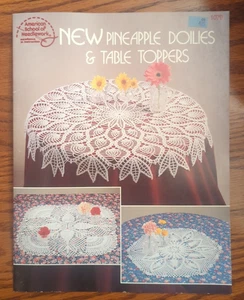 VINTAGE PINEAPPLE DOILIES & TABLE TOPPERS PATTERNS- BY RITA WEISS - Picture 1 of 2