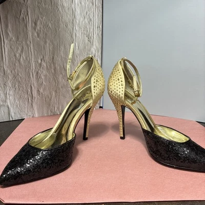 Tacones Carlos Santana Venganza Negros y Dorados Talla 8 1/2 Punta Foto 1 de 4