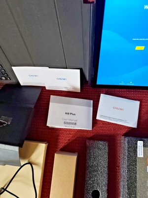 CHUWI Pad HI9 Plus Tablet 10,8” - 4GB+128GB  con  cover e tastiera - Immagine 1 di 4