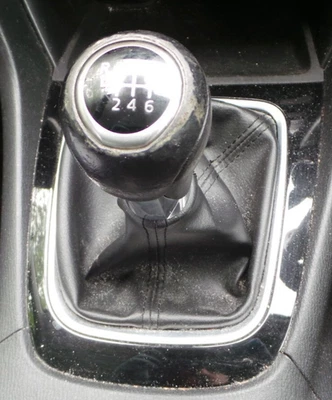 2014 MAZDA 6 SPORT NAV MK3 (GJ) 4DR SALOON MANUAL 6 SPEED GEAR KNOB/GAITER — 第 1/2 张图片