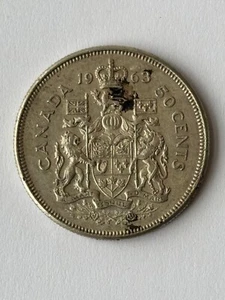 COLLECTABLE 1963 CANADA SILVER 50 Cent Coin - Picture 1 of 2