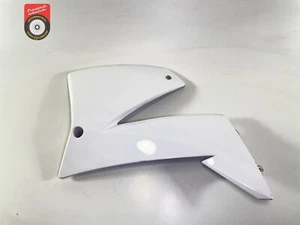 KTM 640 Duke 2 LC4 2004 - Seitenverkleidung links Tankverkleidung gebraucht - Bild 1 von 2