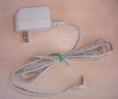 # Adaptador de corriente Sony AC-902 9 V voltios para intercomunicador inalámbrico HMC-100 Foto 1 de 3