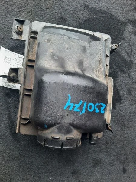 Purificador de aire 94-96 Chevrolet Caprice 25163341 Foto 1 de 4