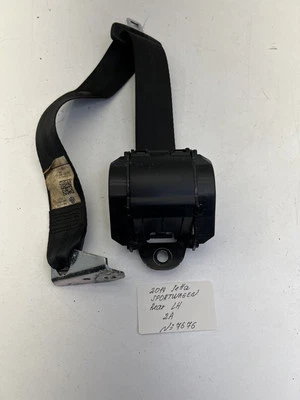 Retractor de cinturón de seguridad trasero izquierdo Volkswagen Jetta Sportwagen 2010-2014 OEM. Foto 1 de 4