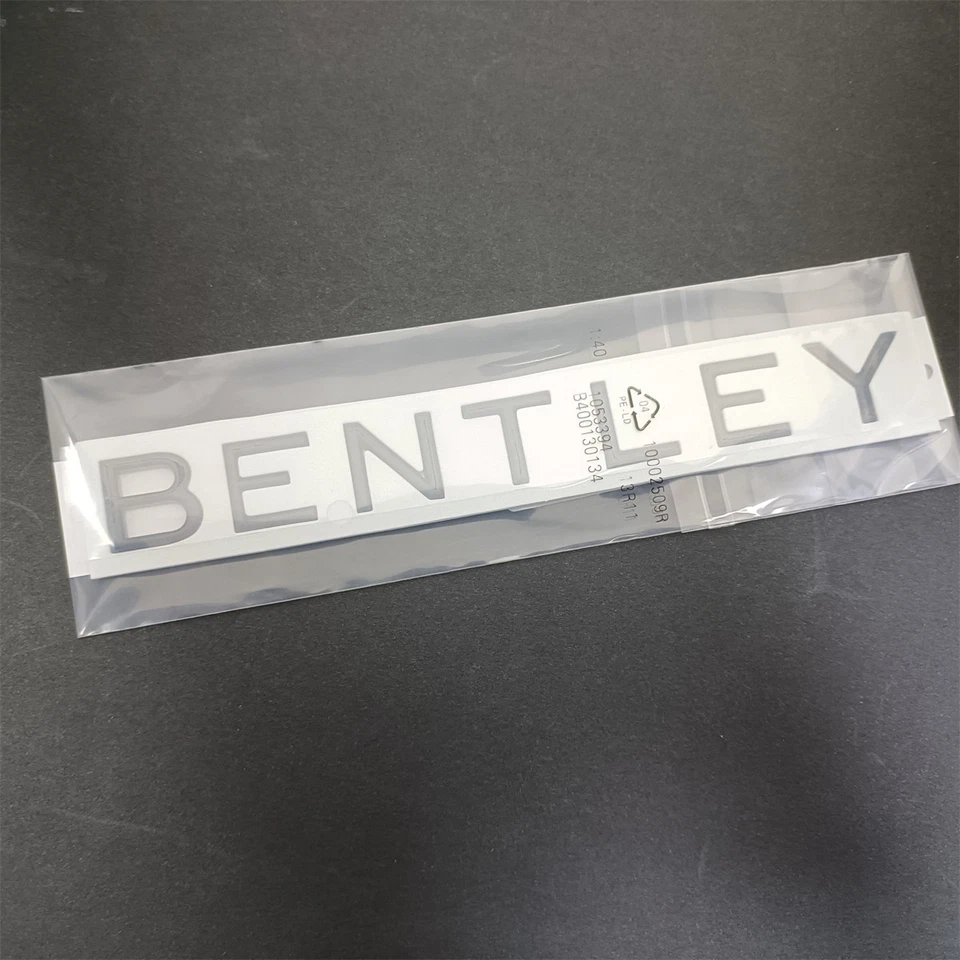 Emblema trasero negro mate para Bentley Continental GT Flying Spur Foto 1 de 4