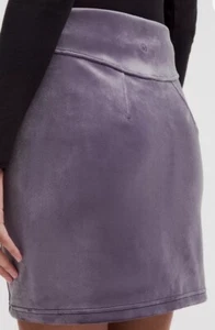 LULULEMON Scuba High-Rise Mini Skirt Velvet Size Large Purple Nightfall - Picture 1 of 12