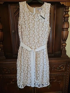 Nuevo Vestido de Cóctel Gretchen Scott Blanco Desnudo Encaje Margarita Tejido Talla L $209 Elegante - Imagen 1 de 6