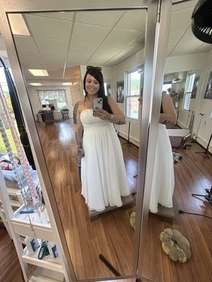 David’s Bridal 华丽婚纱礼服 12 — 第 1/4 张图片