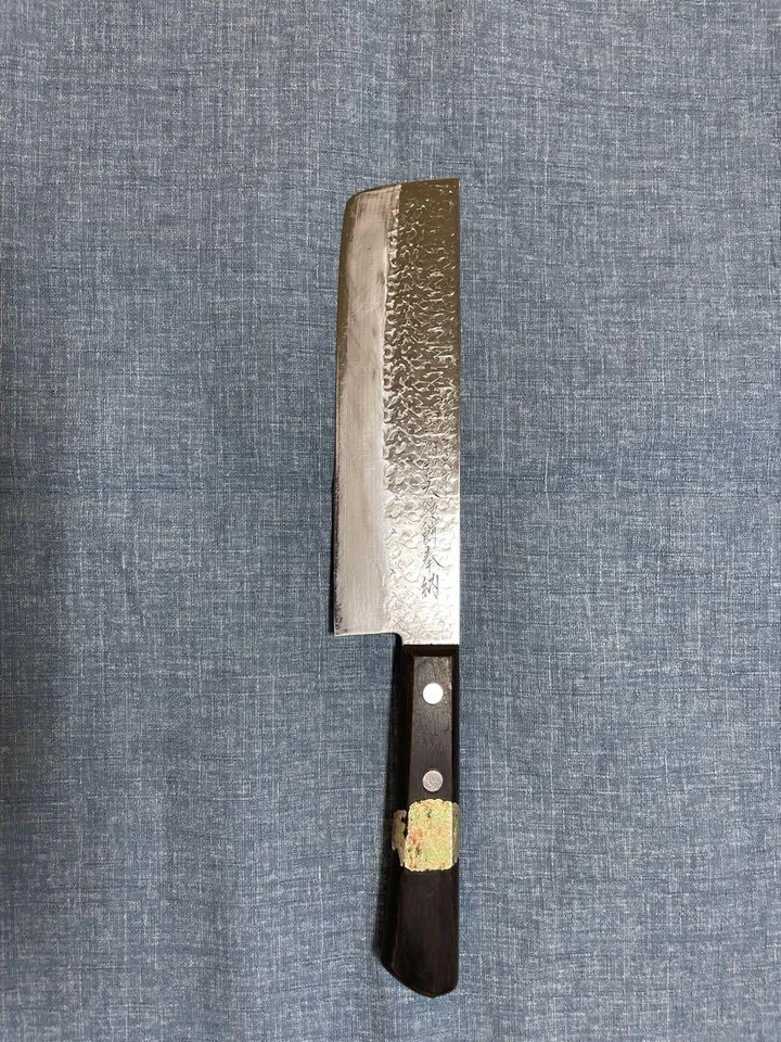 Cuchillo Nakiri de colección 160 mm Damasco 1981 Showa Era Cuchilla de verduras usado Foto 1 de 4