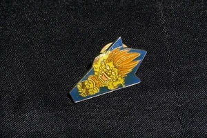 Vintage 90's Capcom Official Street Fighter II Alpha Zero Pin Blanka - Picture 1 of 2