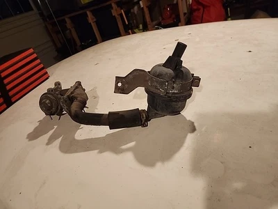 1989-1995 Toyota пикап OEM 22re воздухозаборник глушитель Egr клапан и трубка - Изображение 1 из 4