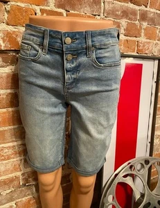 NYDJ Biscayne Wash Briella 11" Cuffed Bermuda Denim Shorts New Jeans - Picture 1 of 6