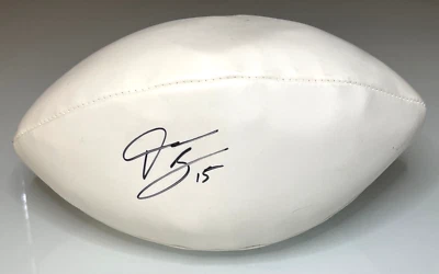 Fútbol americano firmado por la NFL #15 DAVONE BES MIAMI DOLPHINS Wilson "The Duke"  Foto 1 de 4