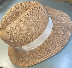 Vintage Eva Mae Panama straw hat with Ivory band, size 6 7/8 (SM) - Picture 1 of 4