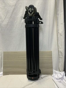 Manfrotto 3-Section Al Telescopic Twin Leg Tripod with Mid-Level Spreader 546B - Picture 1 of 7