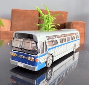 1:24 Scale GM Fishbowl Bus Handmade Model Bus NOT DIE CAST Speed Movie - Picture 1 of 9