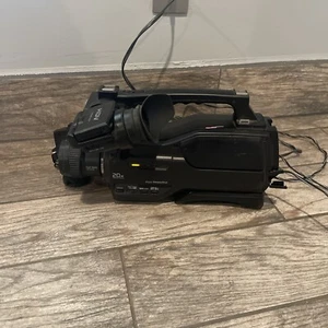 Sony HVR-HD1000U Digital HD HDV MiniDV Camcorder Works Tested Needs Battery - Picture 1 of 13