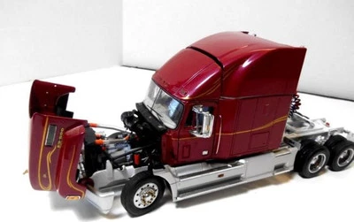 1993 Mack Semi TRACTOR RED in 1:32 scale by The Franklin Mint by Franklin Mint - Image 1 of 2