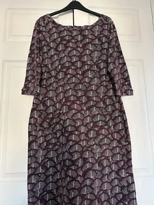 Ladies size 16 White Stuff dark purple patterned shift dress, good condition - Picture 1 of 11